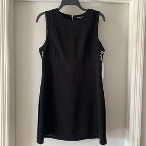 Black sleeveless dress size Lg US size 10 NWT